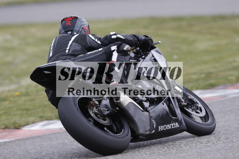 /Archiv-2025/06 18.04.2025 Speer Racing ADR/Gruppe rot/72